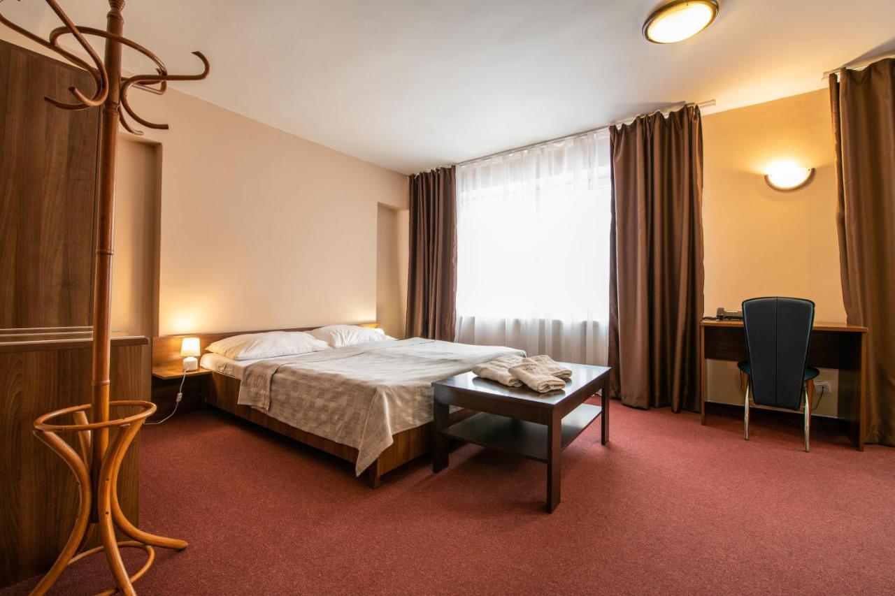Grand Hotel Rooms Spišské Tomášovce Esterno foto