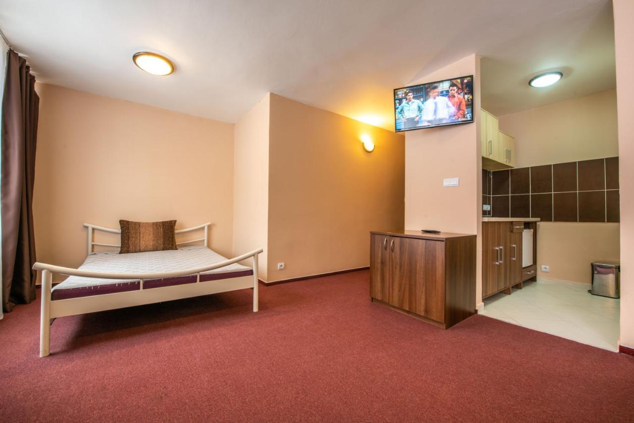 Grand Hotel Rooms Spišské Tomášovce Esterno foto