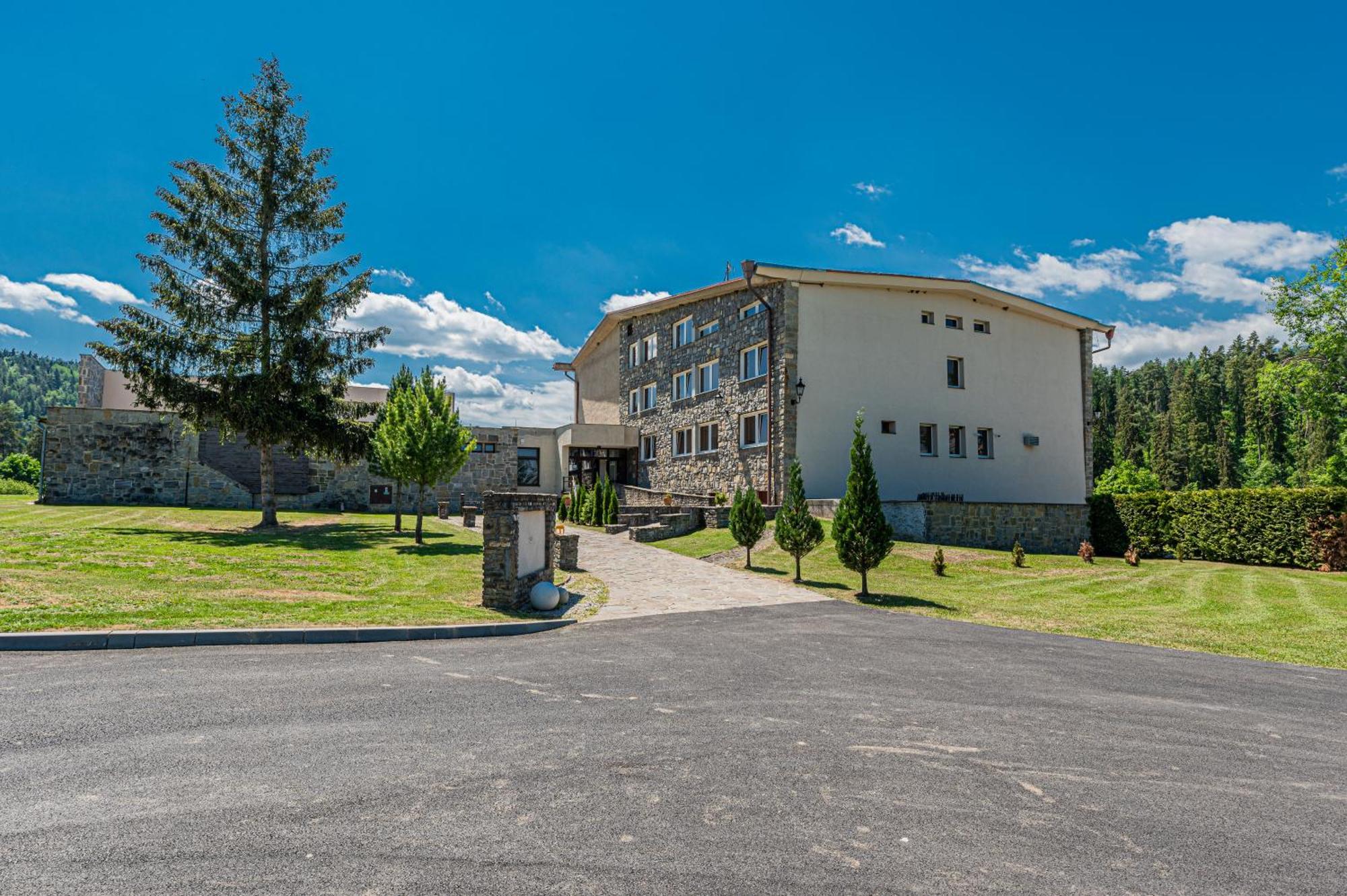 Grand Hotel Rooms Spišské Tomášovce Esterno foto
