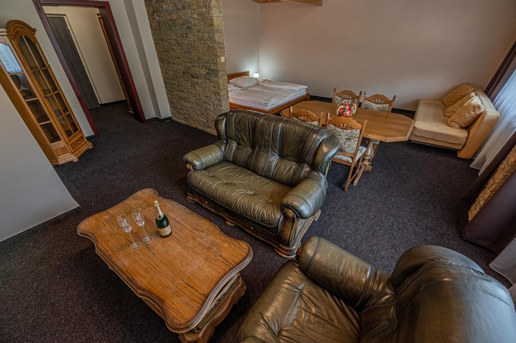 Grand Hotel Rooms Spišské Tomášovce Esterno foto