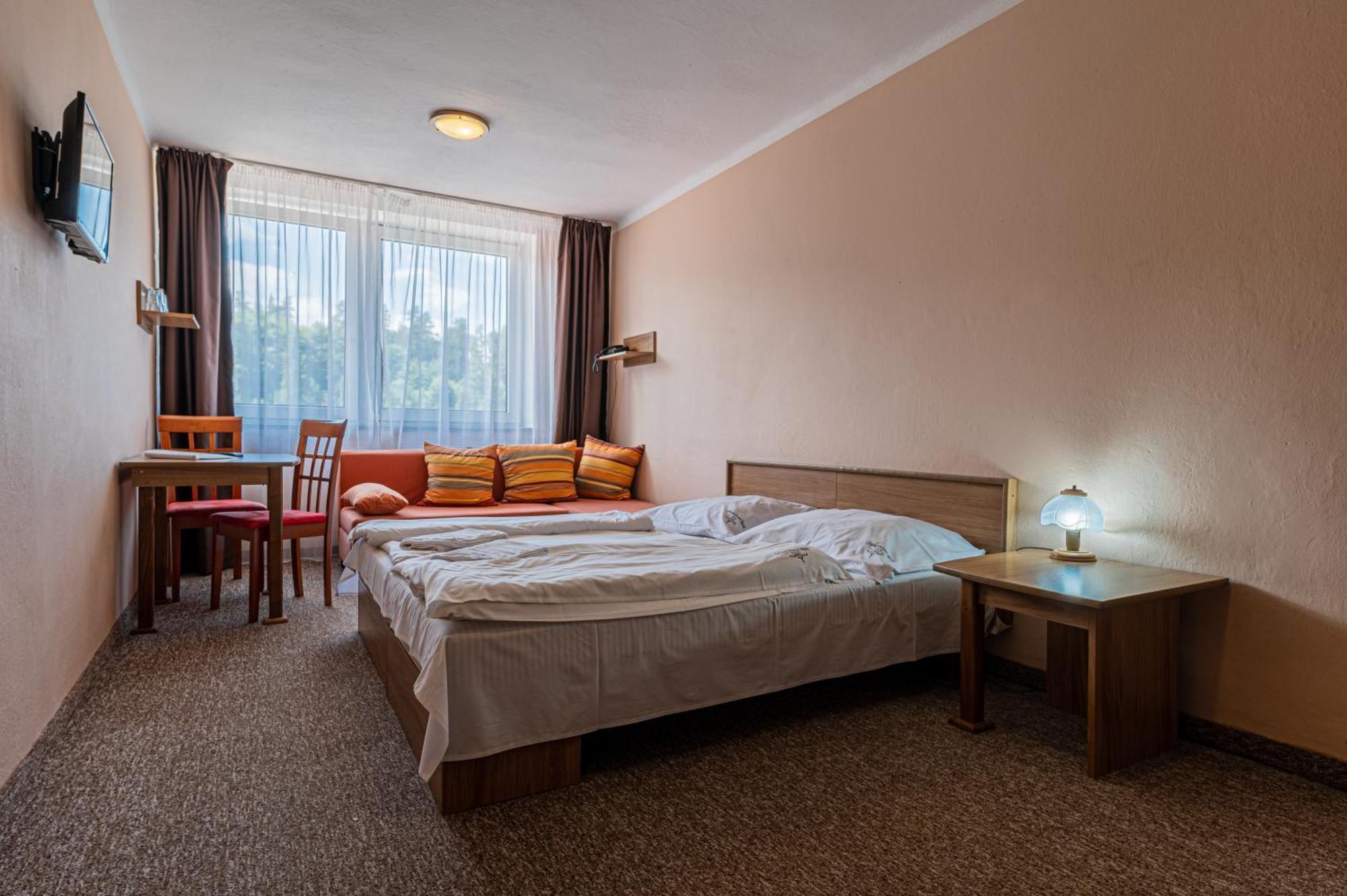 Grand Hotel Rooms Spišské Tomášovce Esterno foto